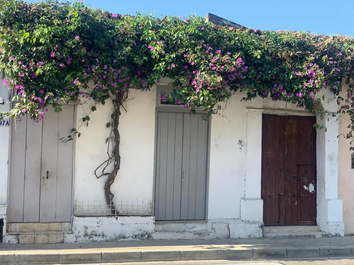 فندق مبيت وإفطار Cartagena Quiet Rooms In Getsemani